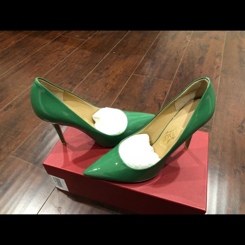 Shoes - Picture 1 of 1
